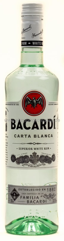 Bacardi Carta Blanca Weisser Rum 0,7 l Glas